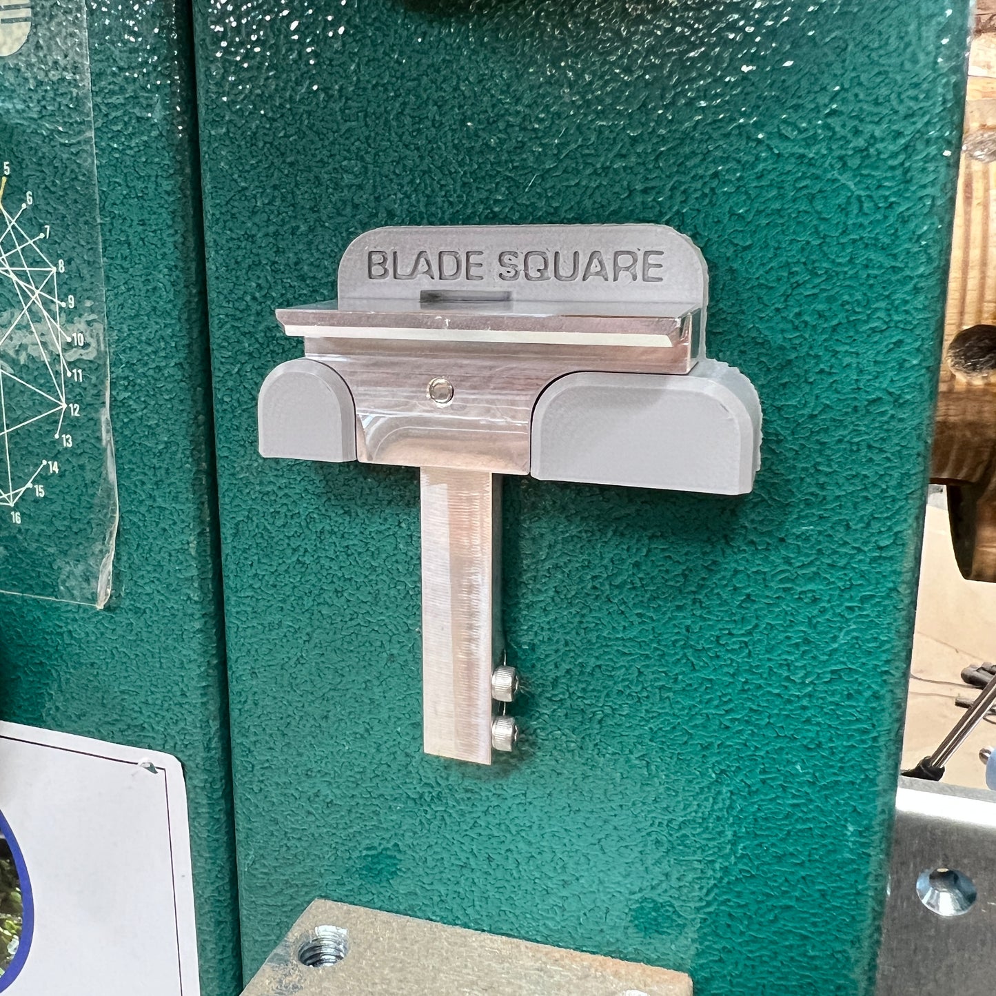 Blade Square (Presale)